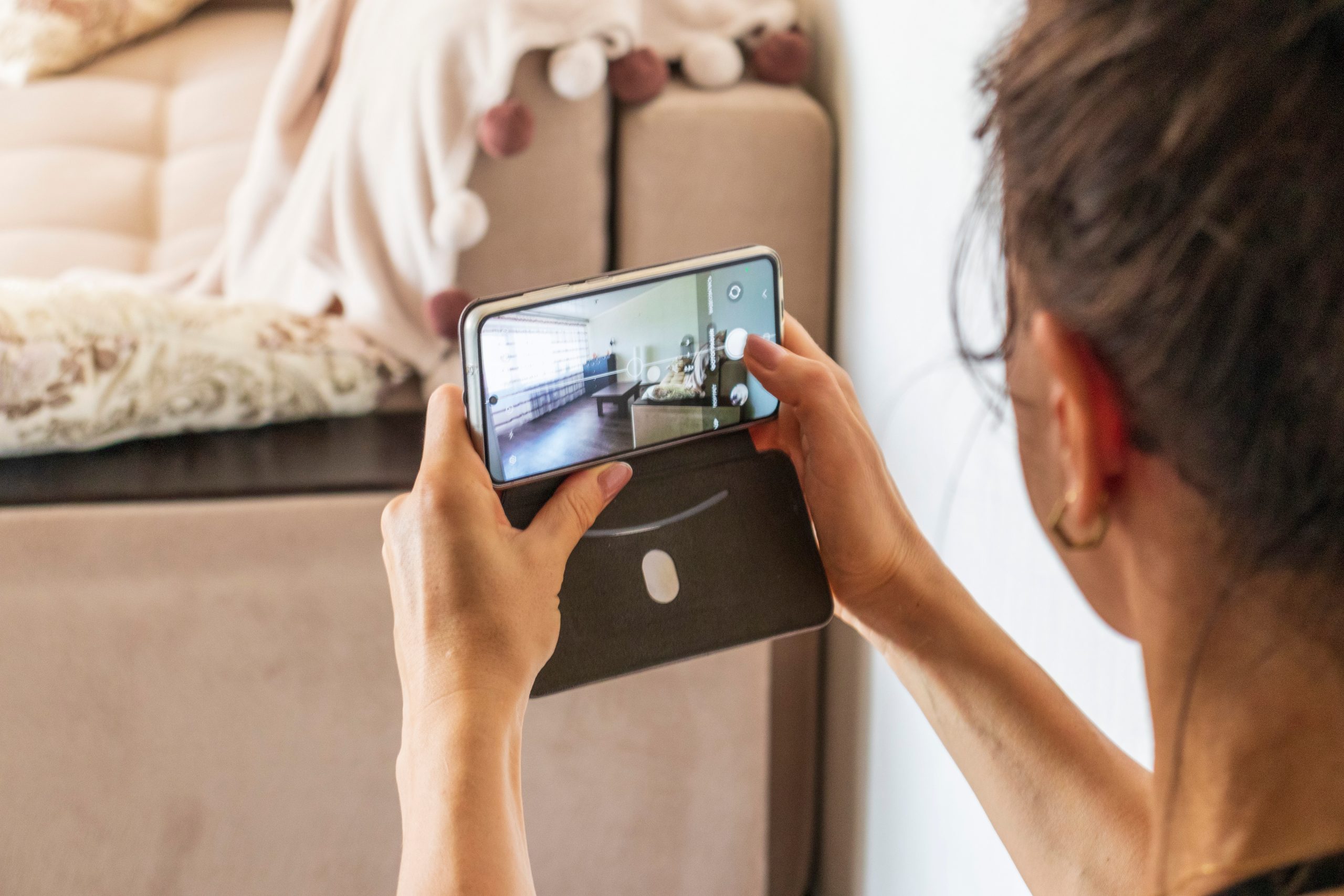 Woman,Taking,A,Shot,Of,The,Small,Room,In,Modern Prepare Your Home for Termite Inspection